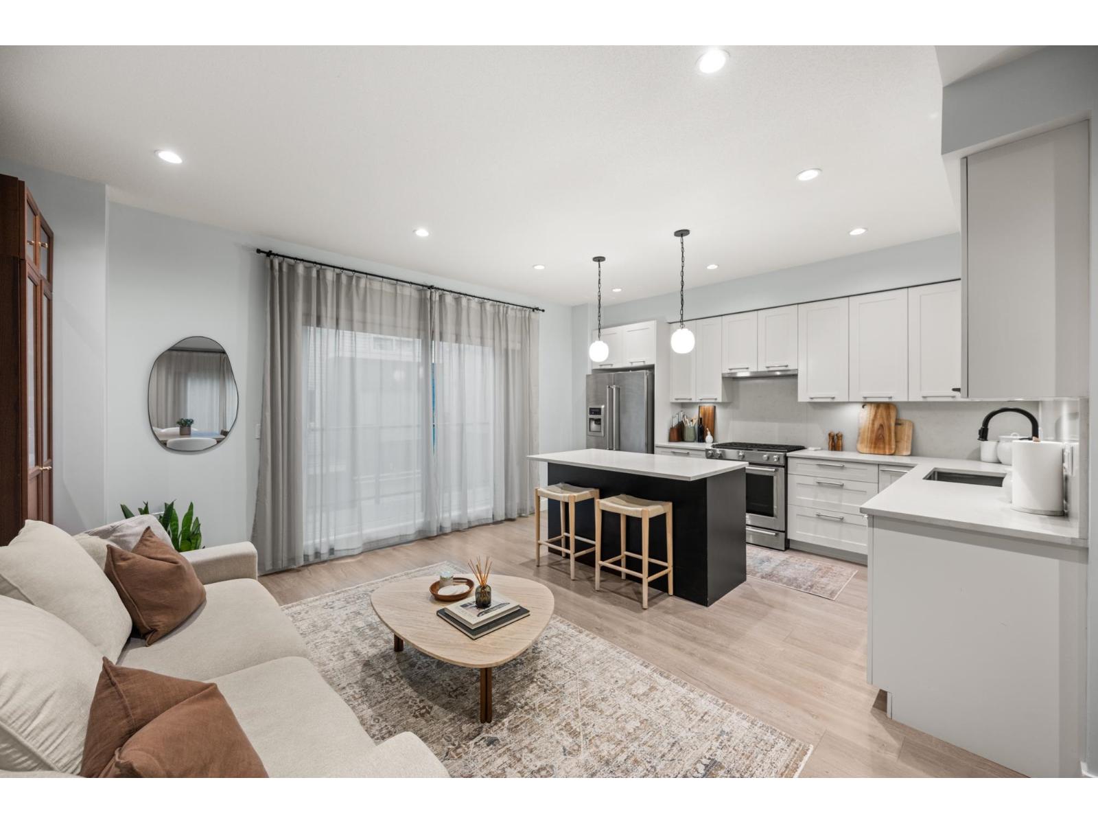 112 2280 163 STREET, Surrey