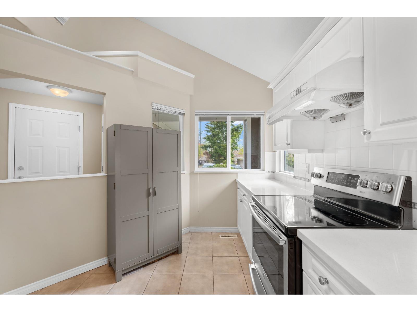 62 15133 29A AVENUE, Surrey