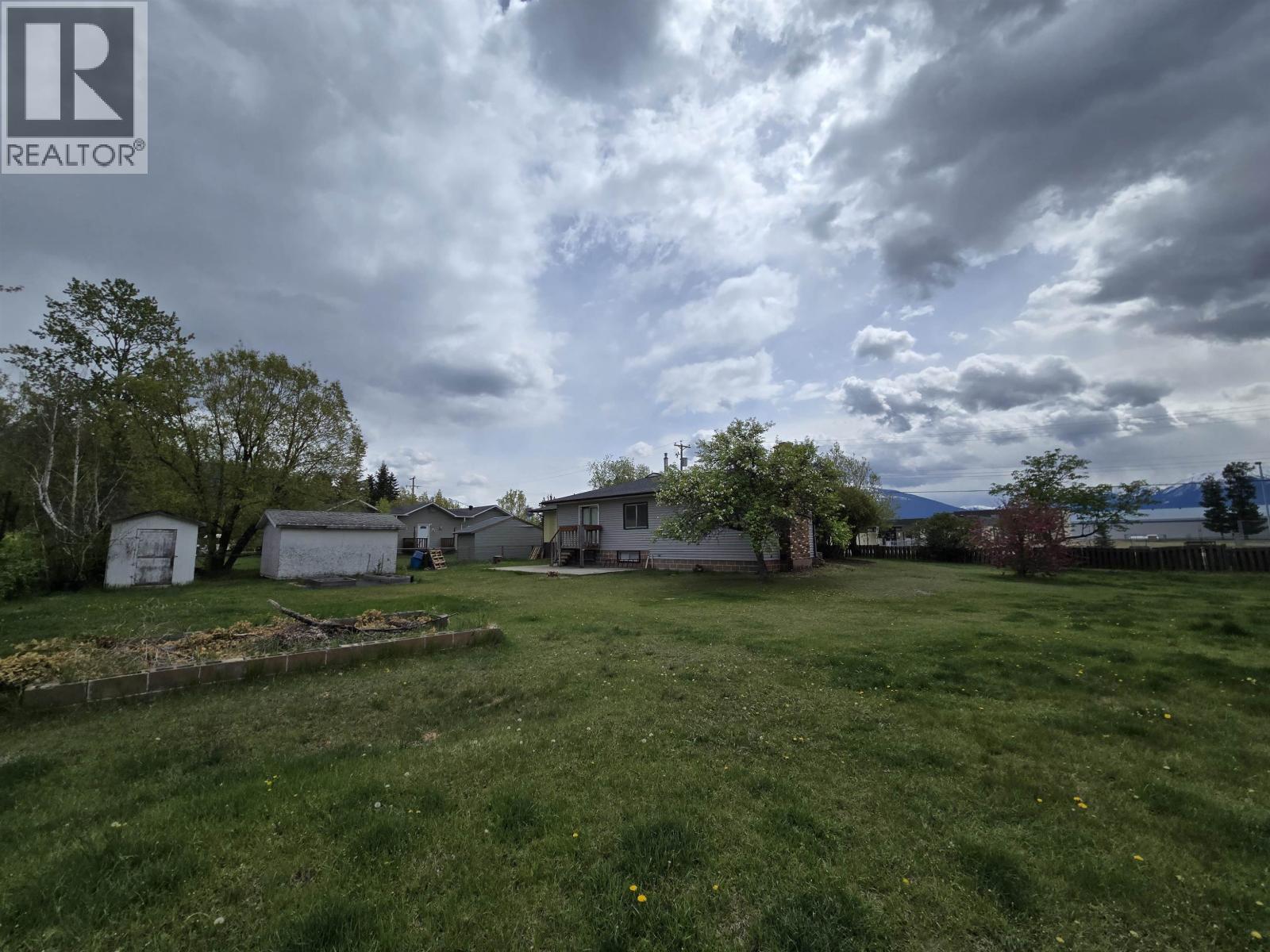 1410 7TH AVENUE, Valemount