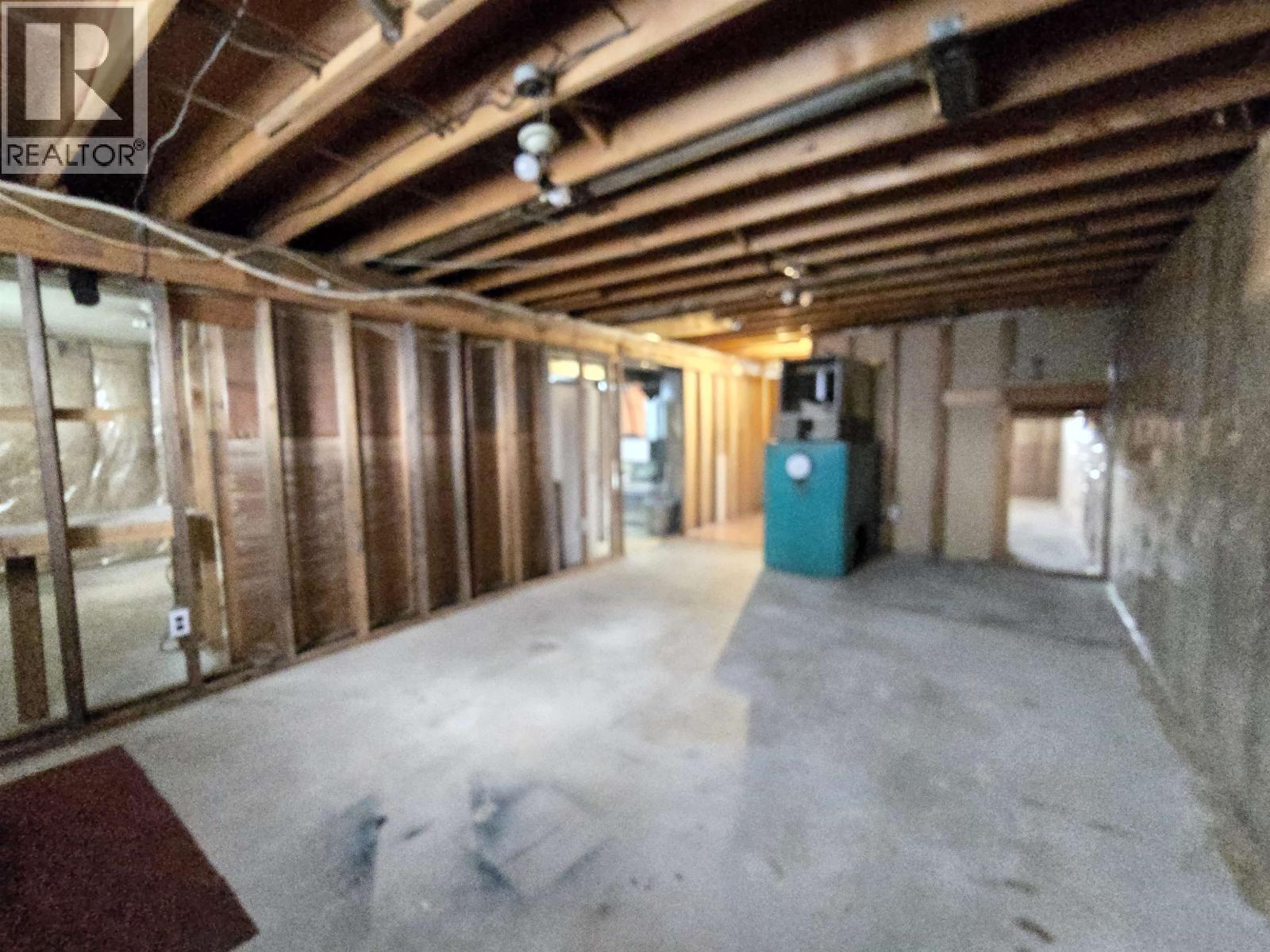 1410 7TH AVENUE - 28