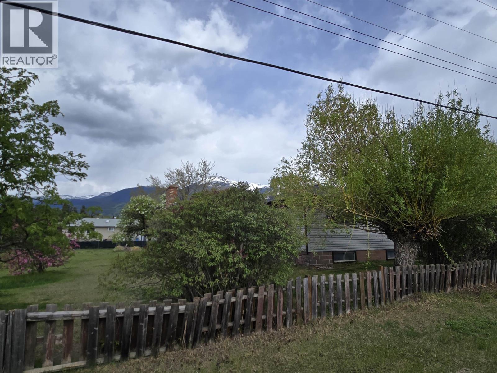 1410 7TH AVENUE, Valemount