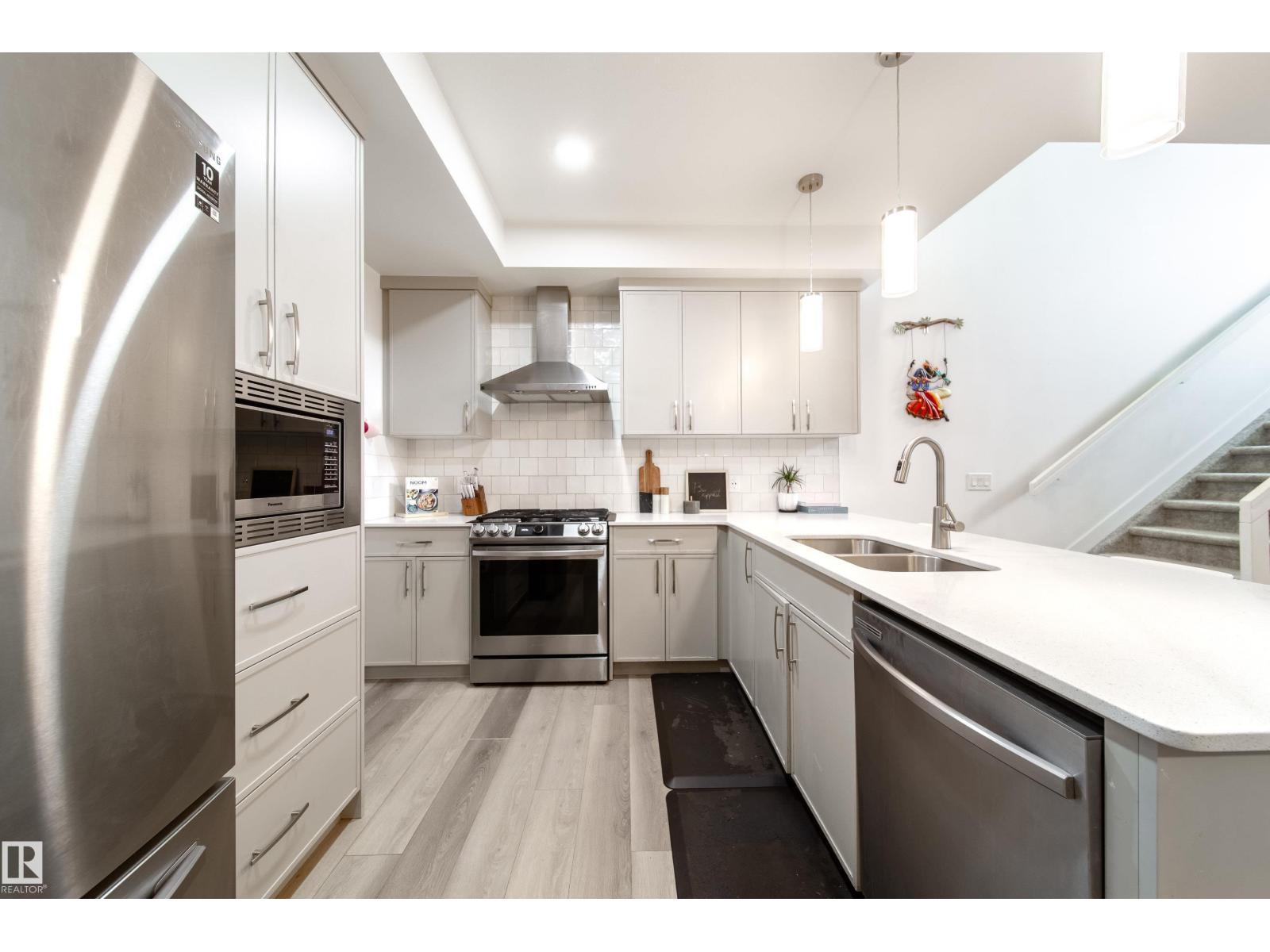 22931 96 AV NW - 8