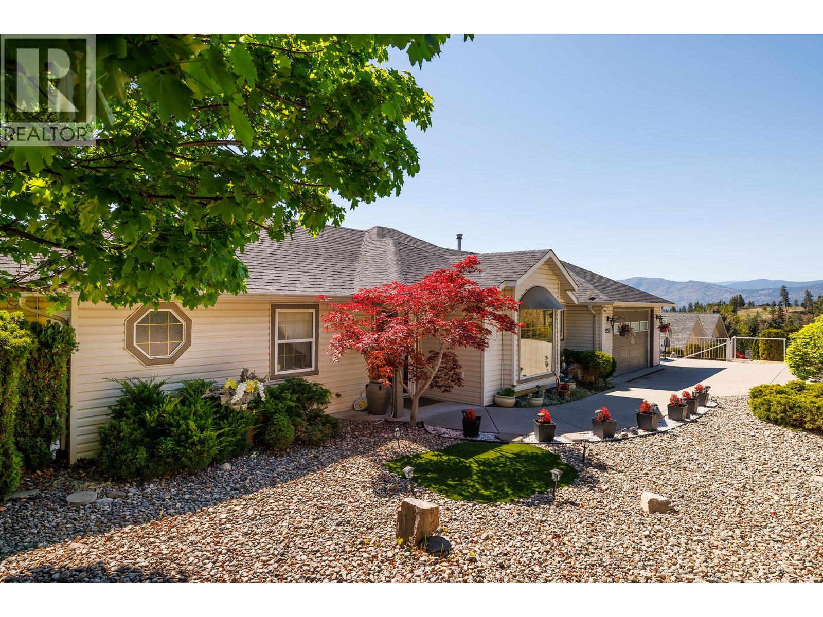 5273 Sutherland Road - 36