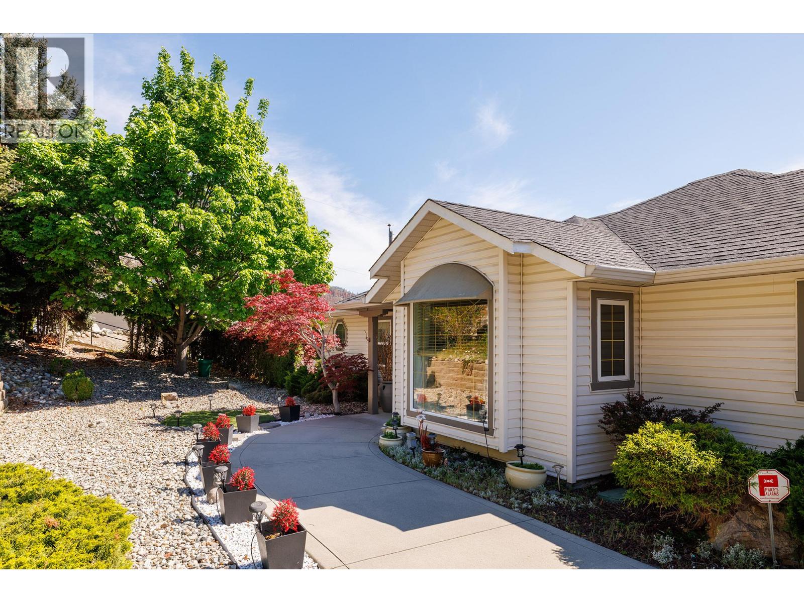 5273 Sutherland Road - 37