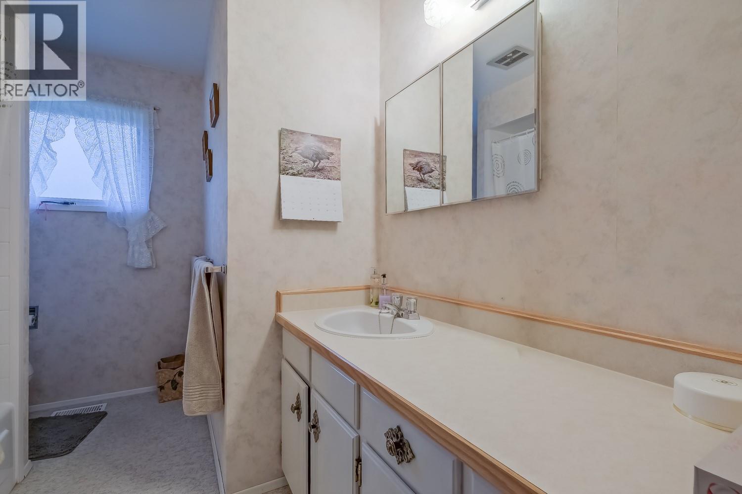 326 CARMEL Crescent - 10