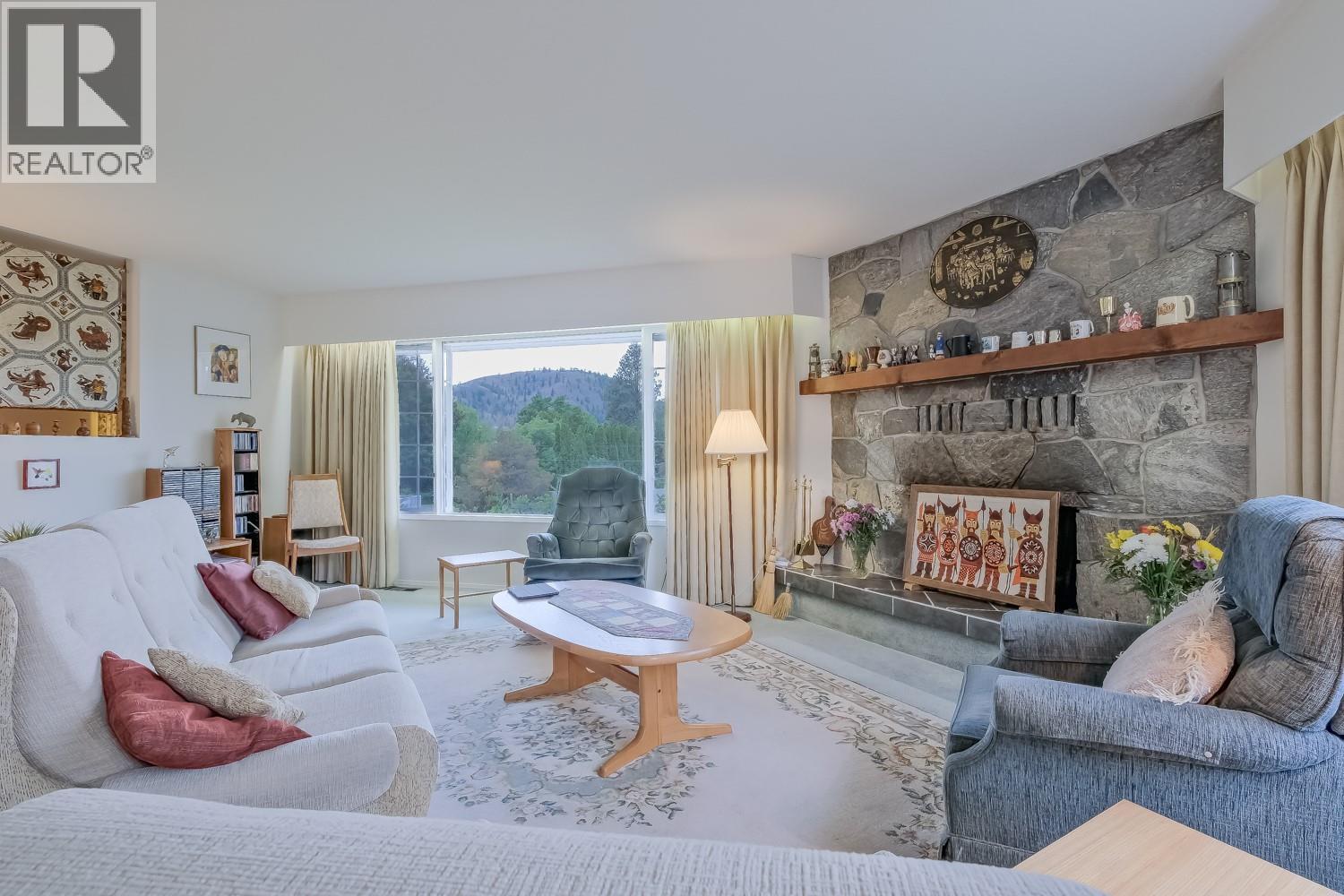 326 CARMEL Crescent - 7
