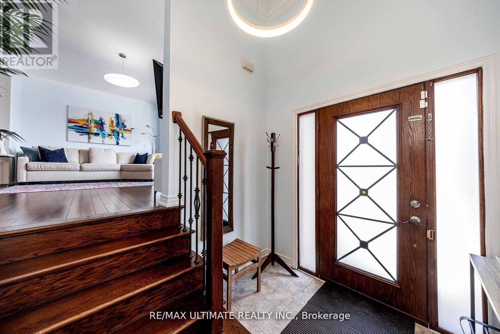 1160 ISLINGTON AVENUE - 7