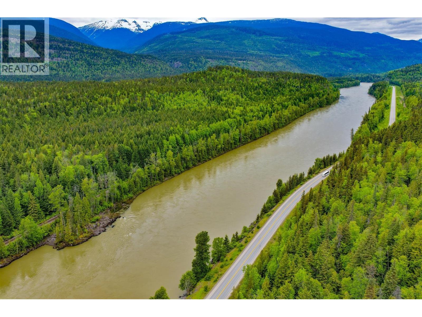 DL4772 SKEENA RIVER, Terrace