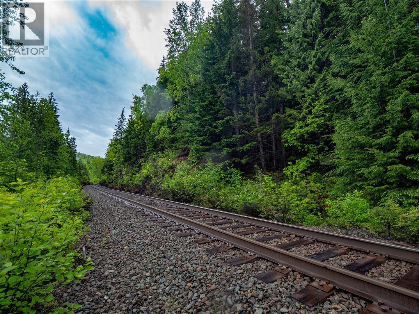 DL4772 SKEENA RIVER, Terrace