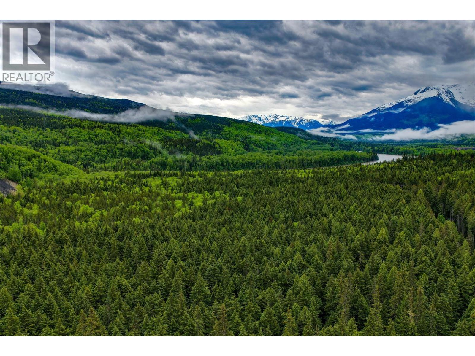 DL4772 SKEENA RIVER, Terrace