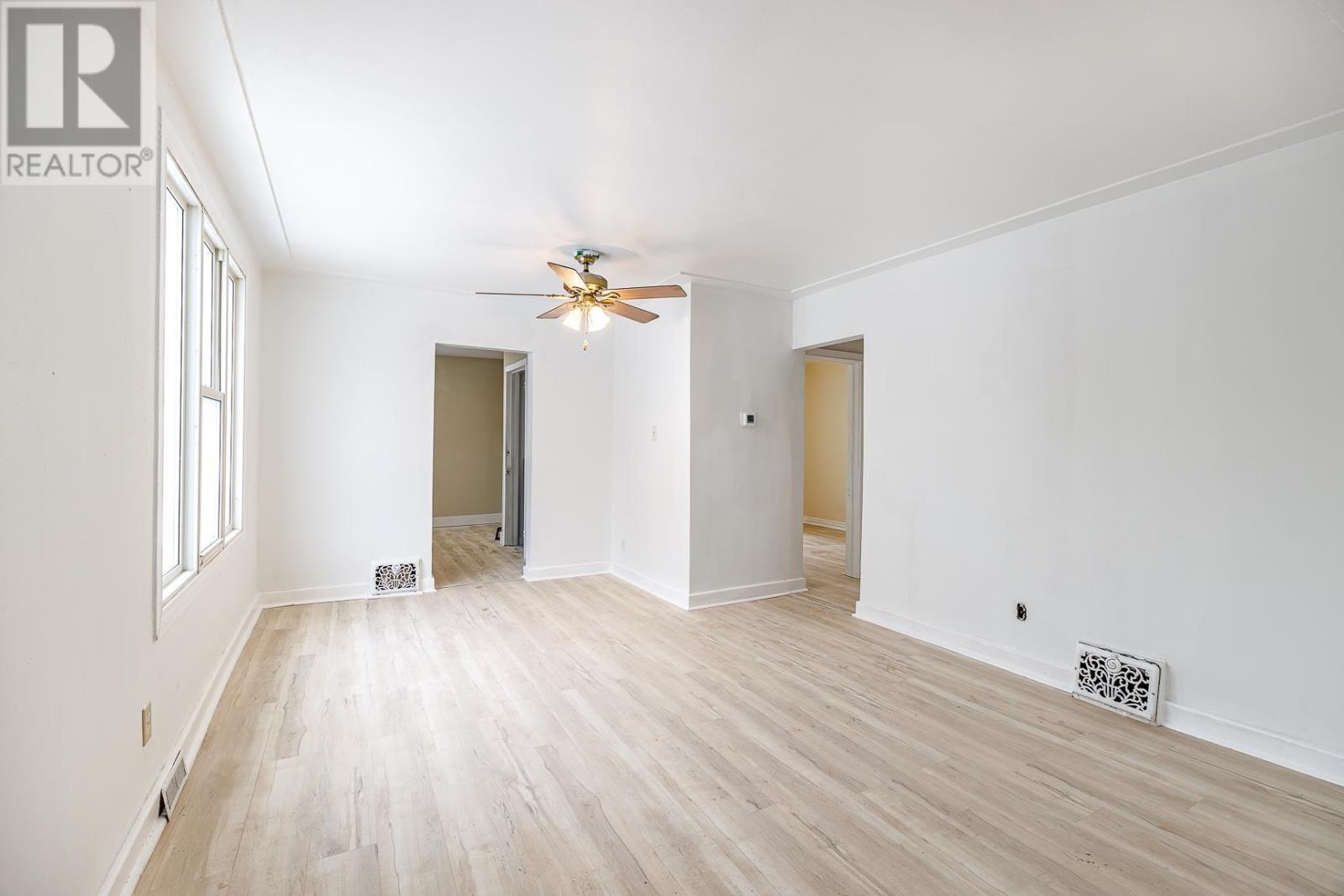 340 Wellington ST - Image 2