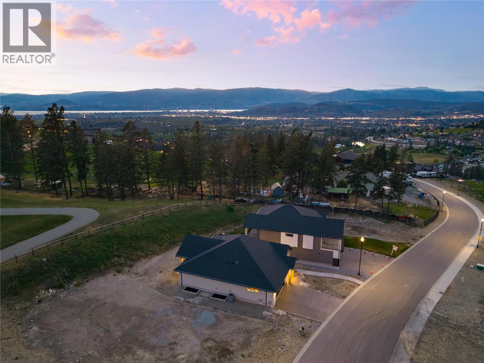 2125 Montenegro Drive, Kelowna