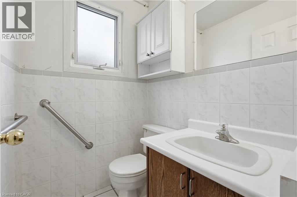 62 DRAGOON Drive, Hamilton, Ontario, L9B2E4 — Photo 16