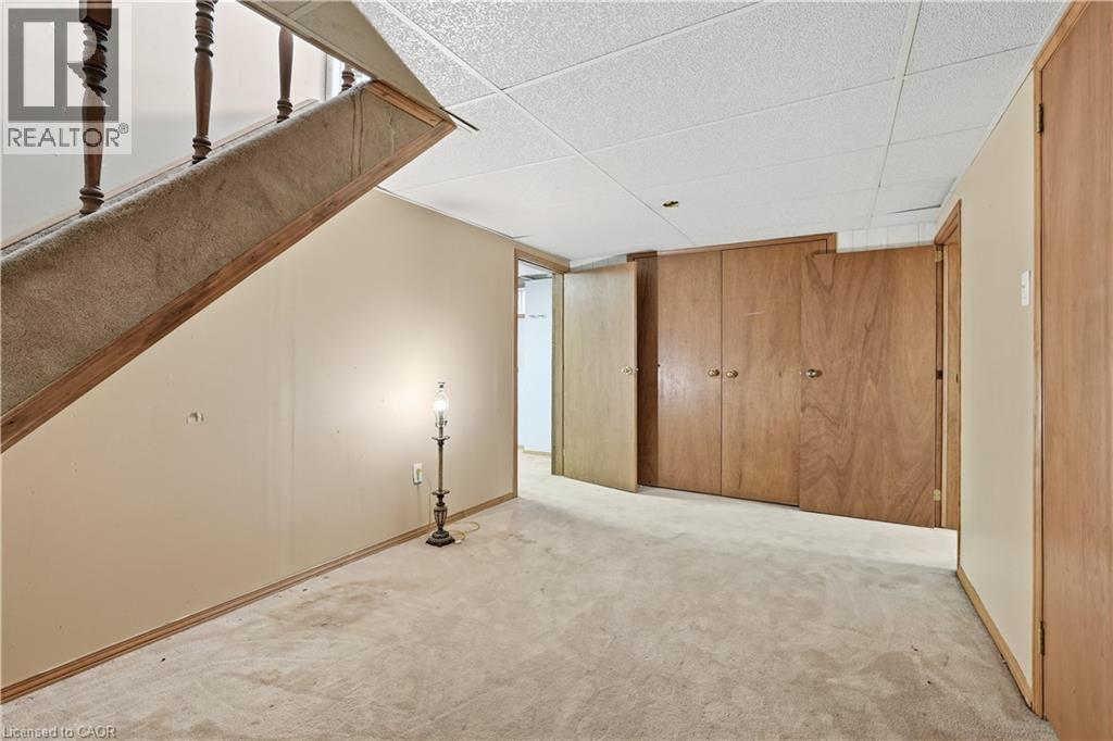 62 DRAGOON Drive, Hamilton, Ontario, L9B2E4 — Photo 11
