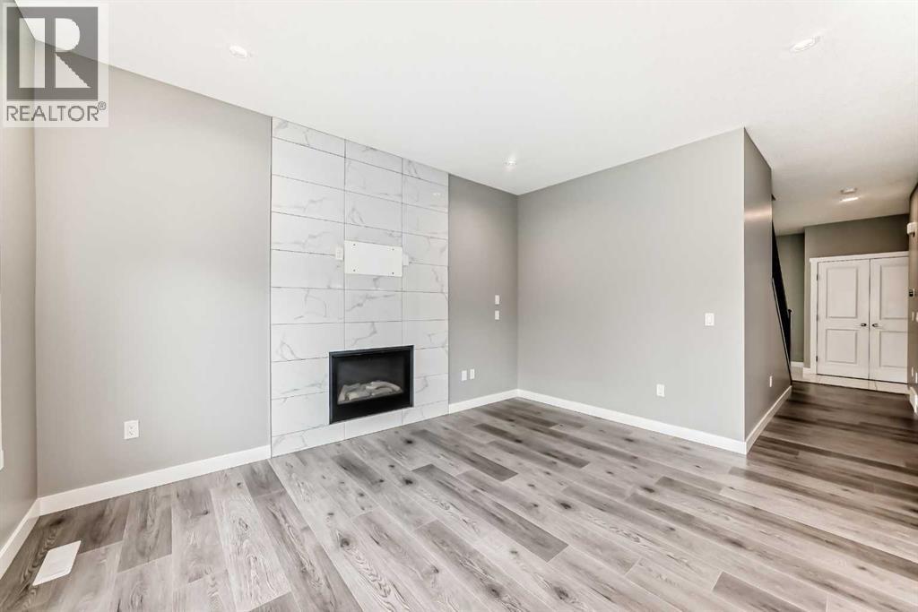 122 Legacy Glen Crescent SE - 15