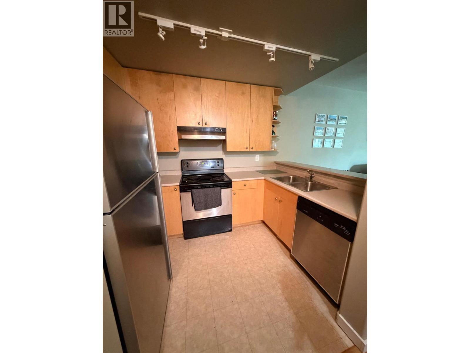 619 VICTORIA Street Unit# 906, Kamloops