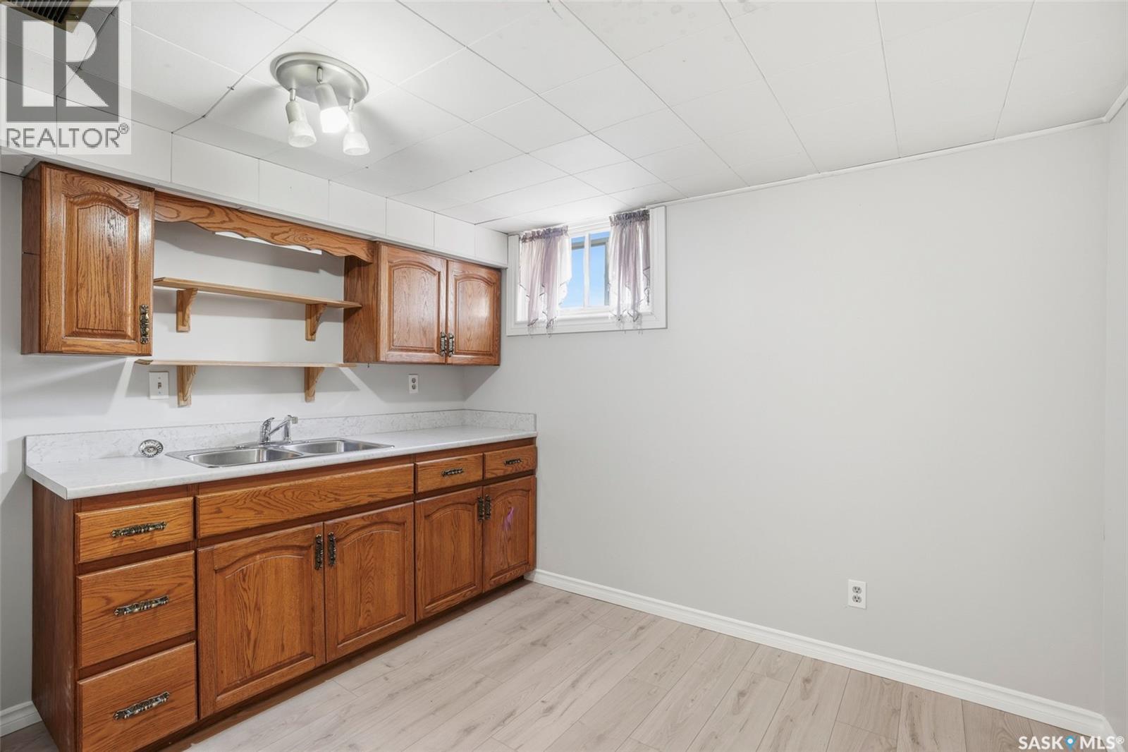 721 H AVENUE S - 21