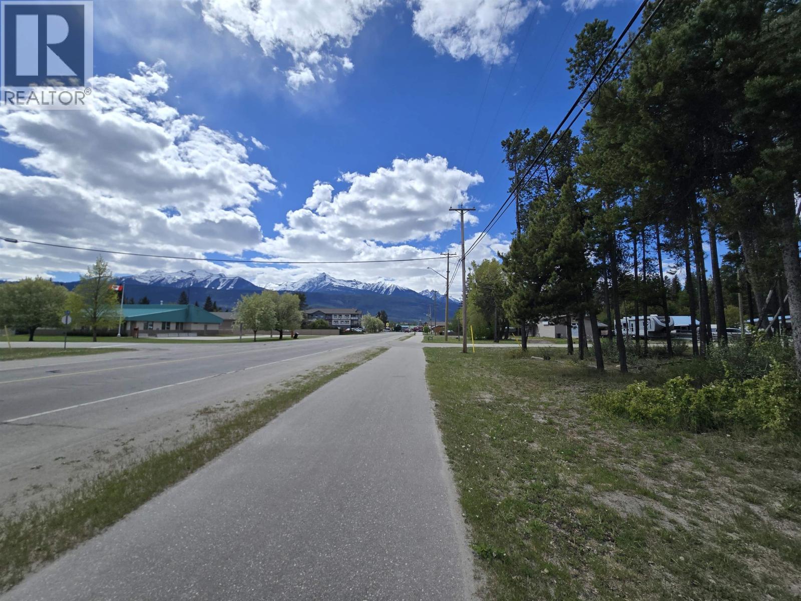 000 5TH Avenue - main photo