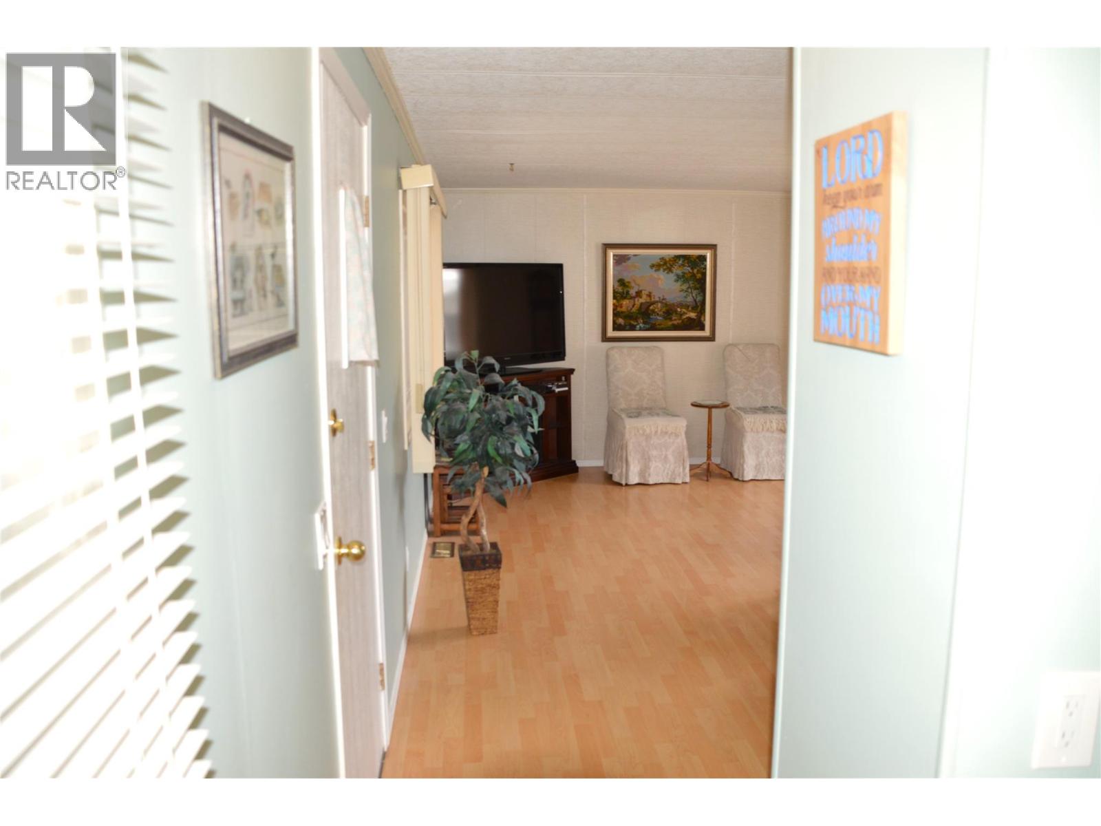 13-566 Coburn Street - 11