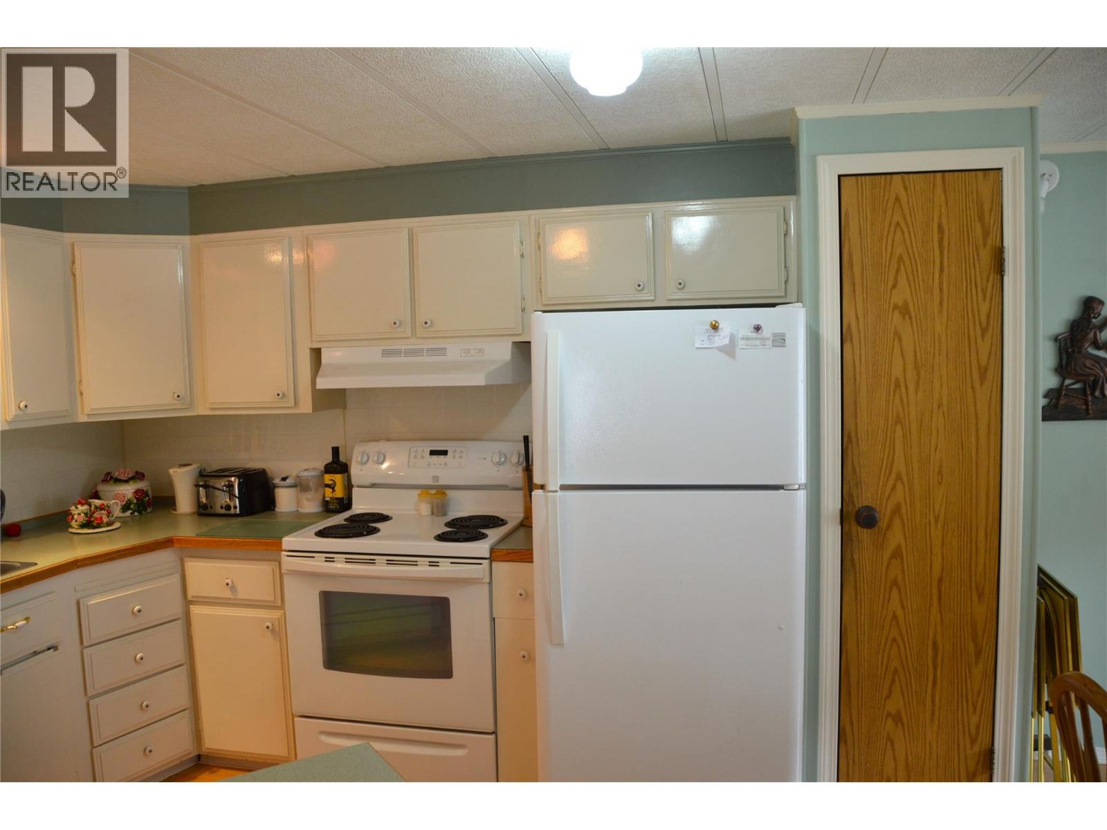 13-566 Coburn Street - 9
