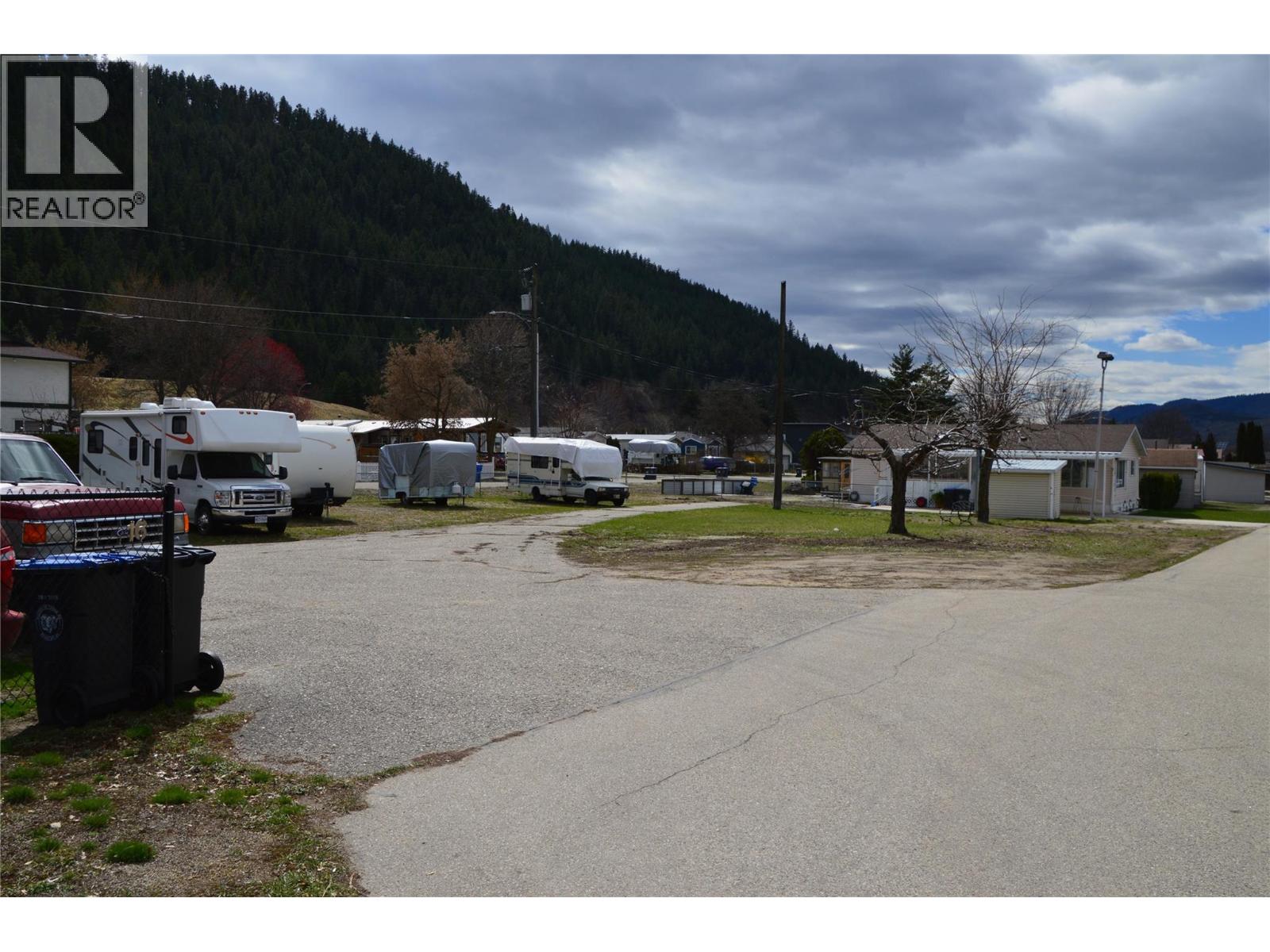 13-566 Coburn Street - 33
