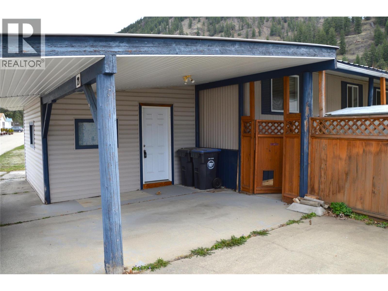 13-566 Coburn Street - 27