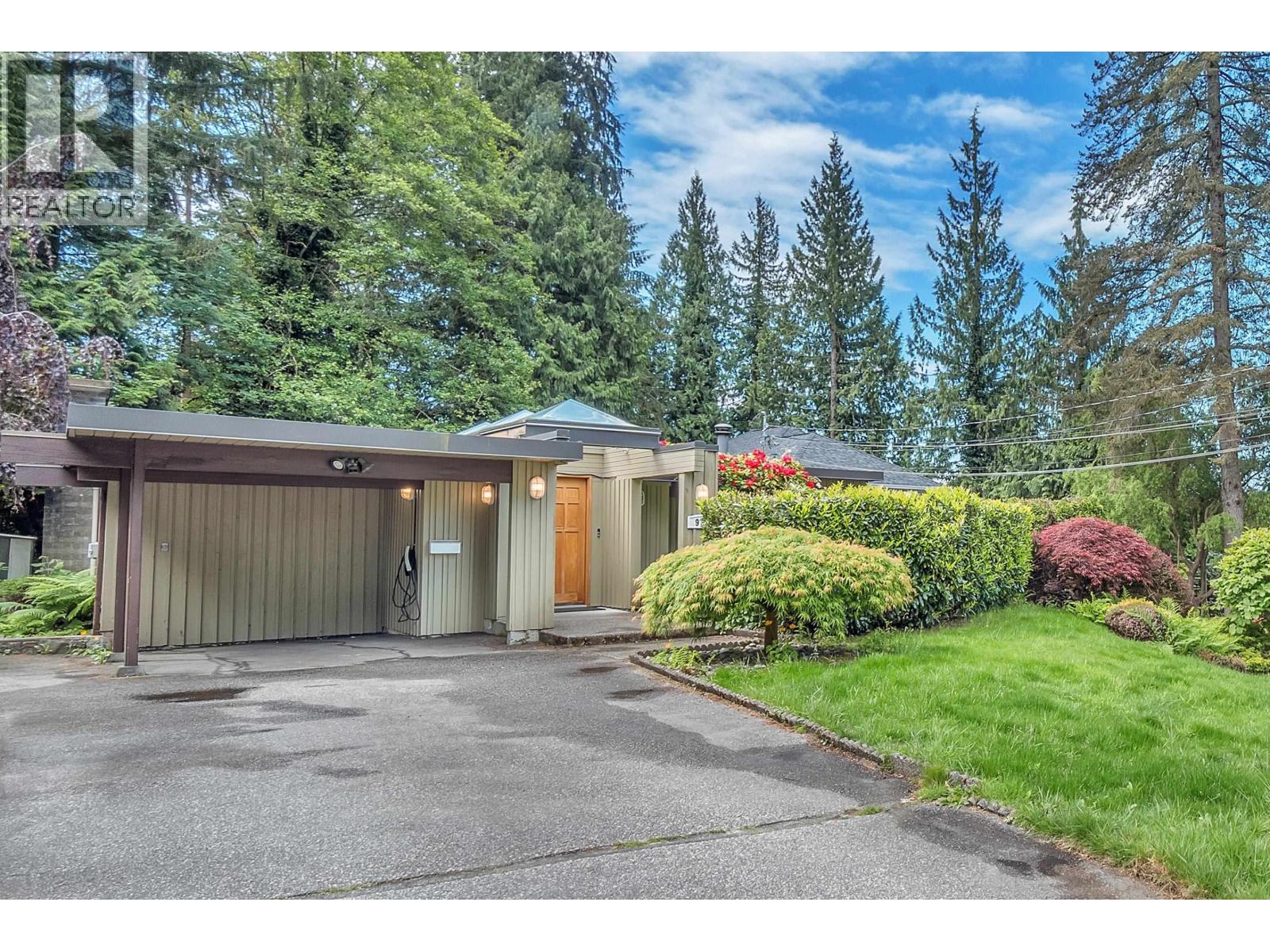 977 BELVEDERE DRIVE