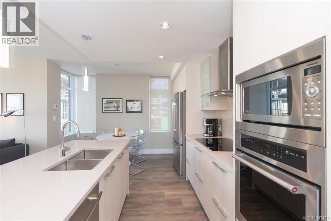 #605 960 Yates St - 4