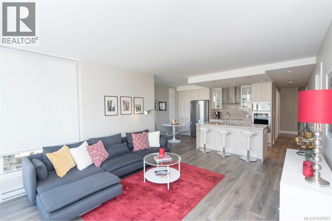 #605 960 Yates St - 5