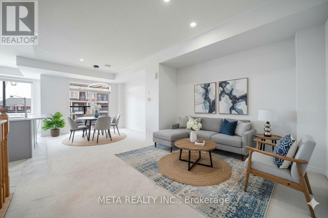 2004 CAMERON LOTT CRESCENT - 7