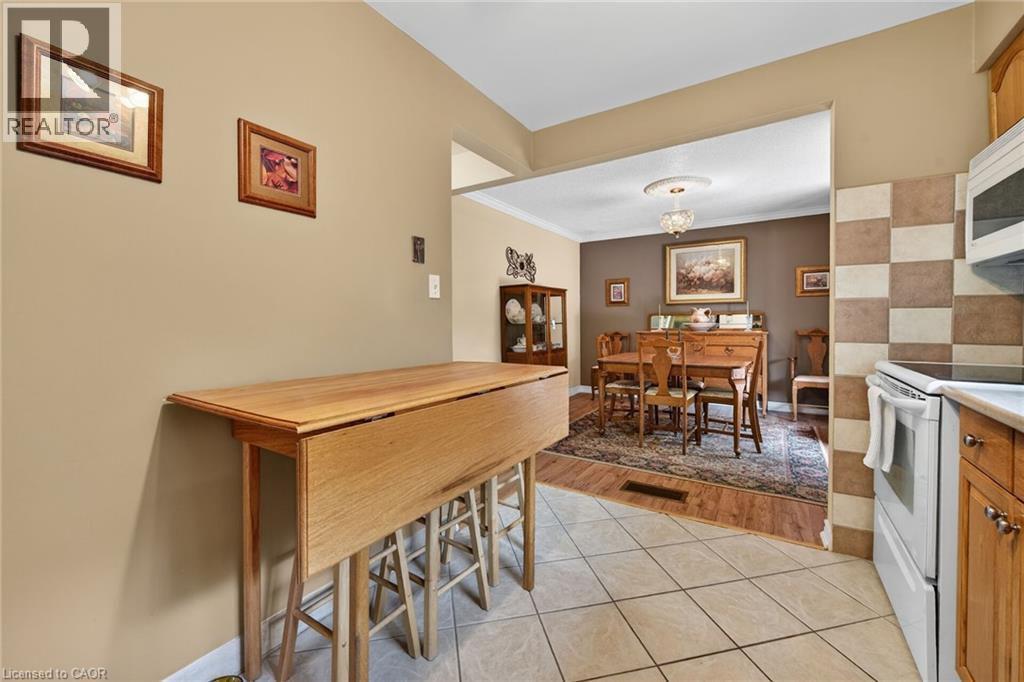 263 EAST 38TH Street - 13