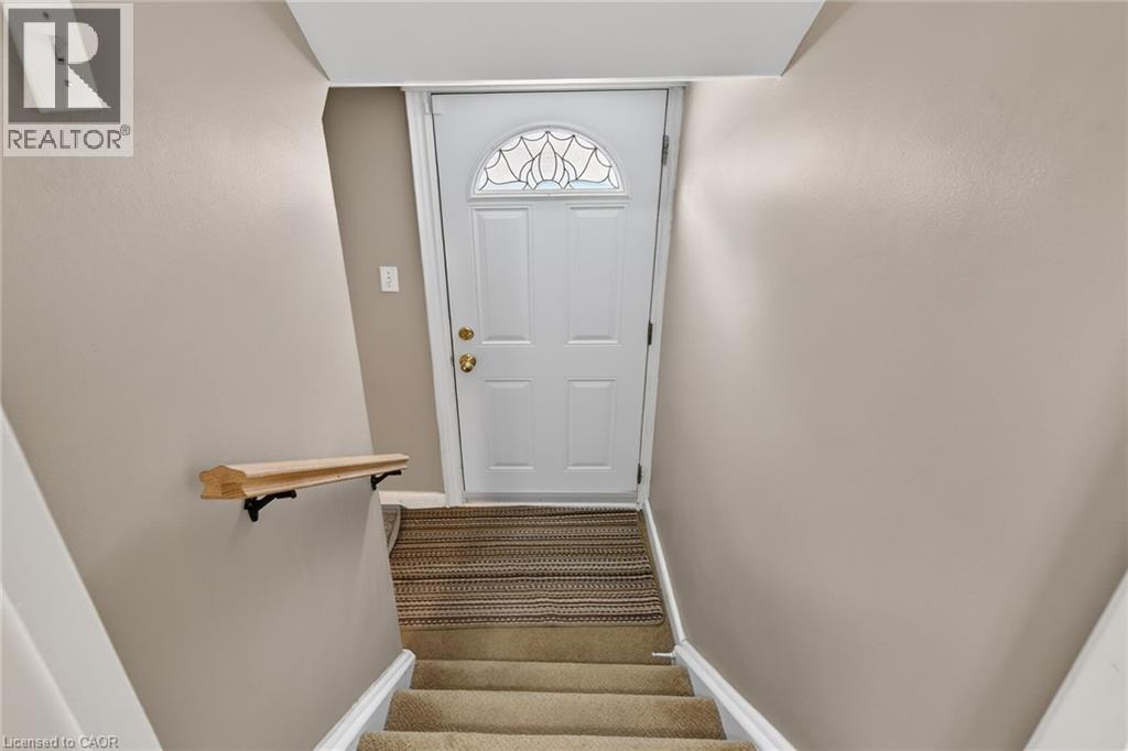 263 EAST 38TH Street - 22
