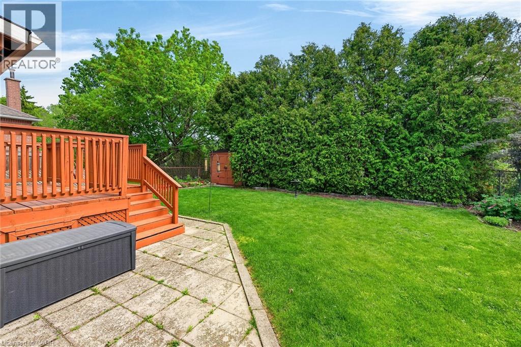 263 EAST 38TH Street - 28