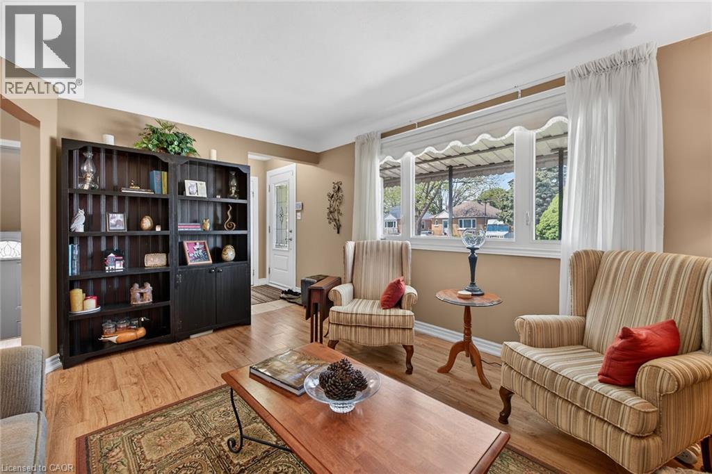 263 EAST 38TH Street - 8