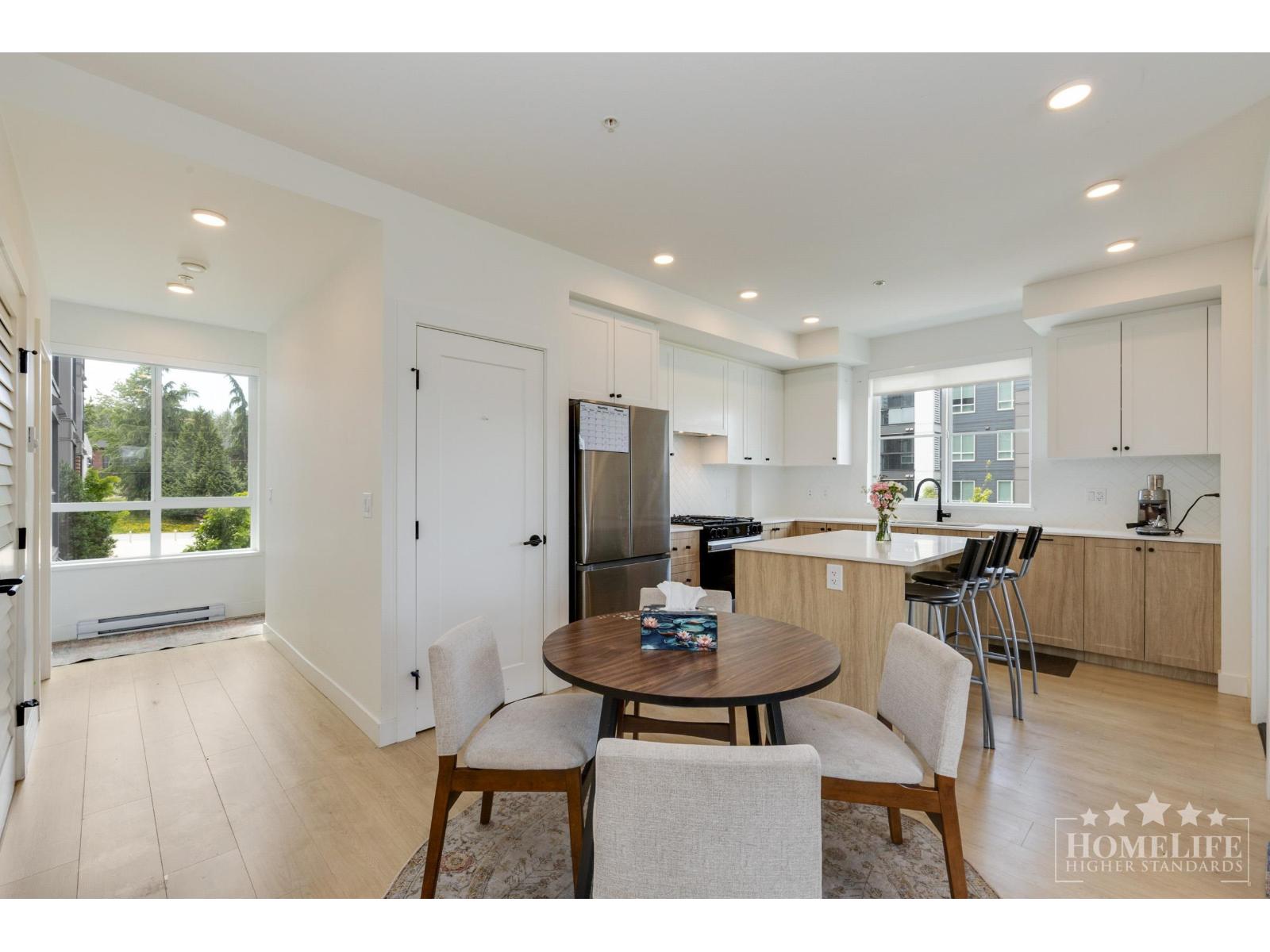 204 19953 76 AVENUE, Langley