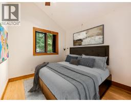 8745 Idylwood Place, Whistler, BC V8E0G1 Photo 6