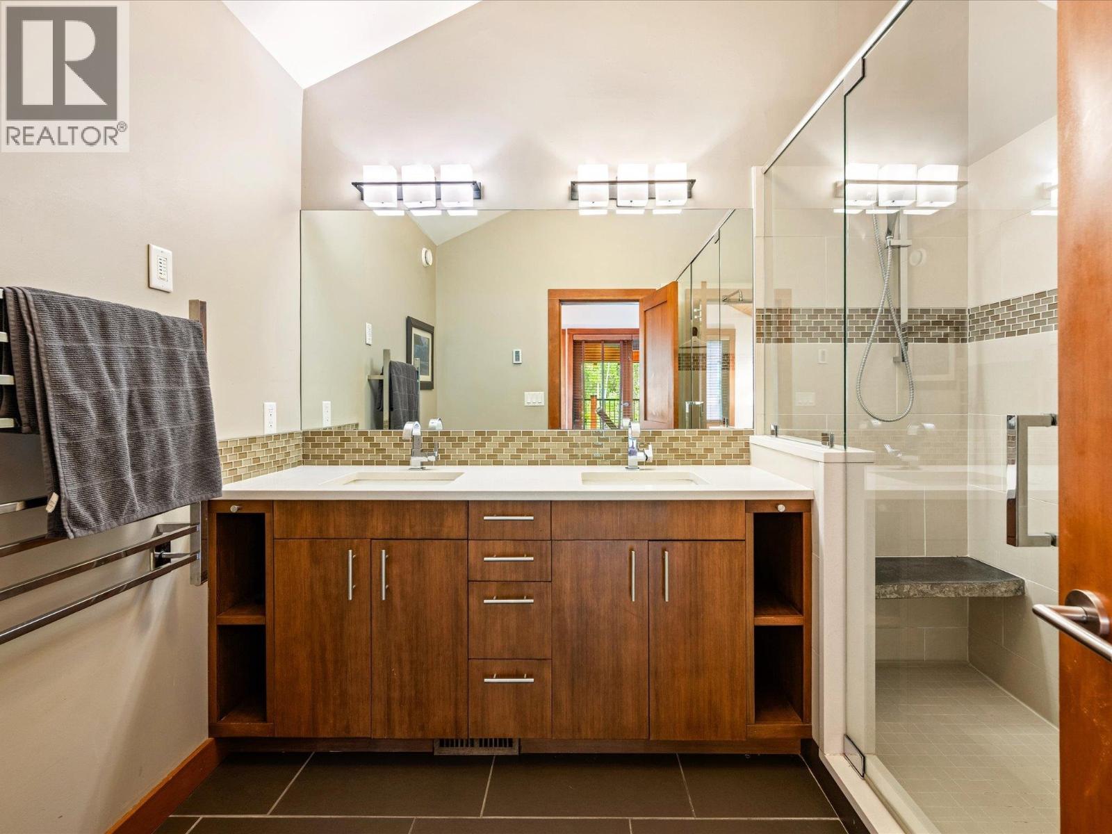 8745 IDYLWOOD PLACE, Whistler