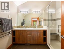 8745 Idylwood Place, Whistler, BC V8E0G1 Photo 7