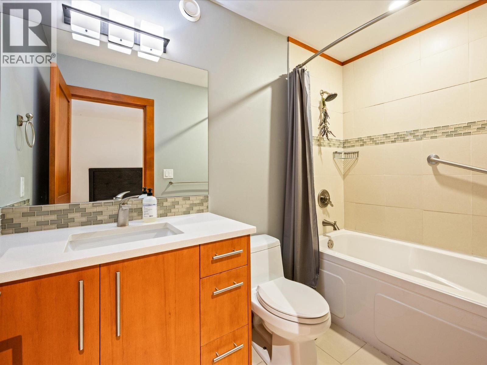 8745 IDYLWOOD PLACE, Whistler