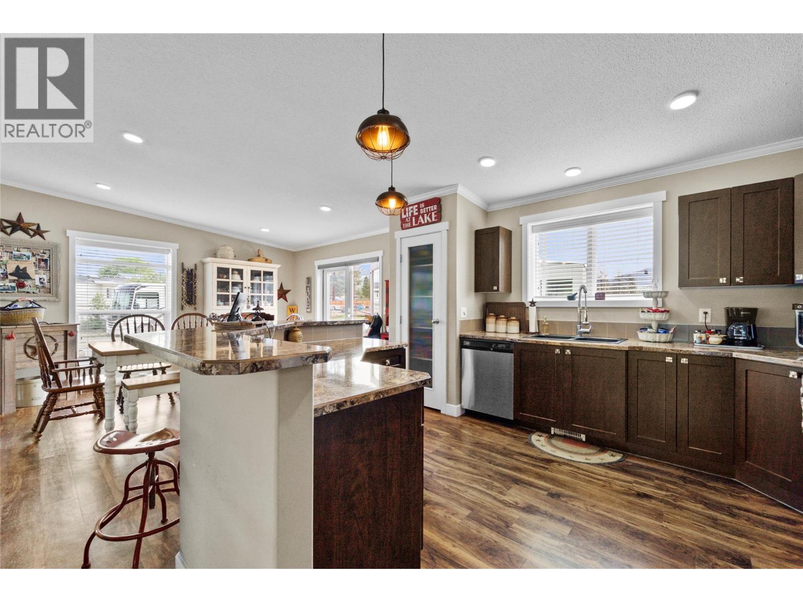 2544 Corkle Street - 5