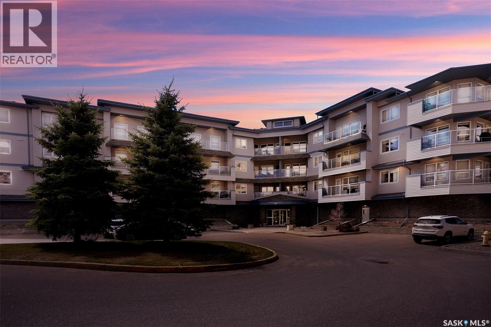 #108 2351 WINDSOR PARK ROAD - 1