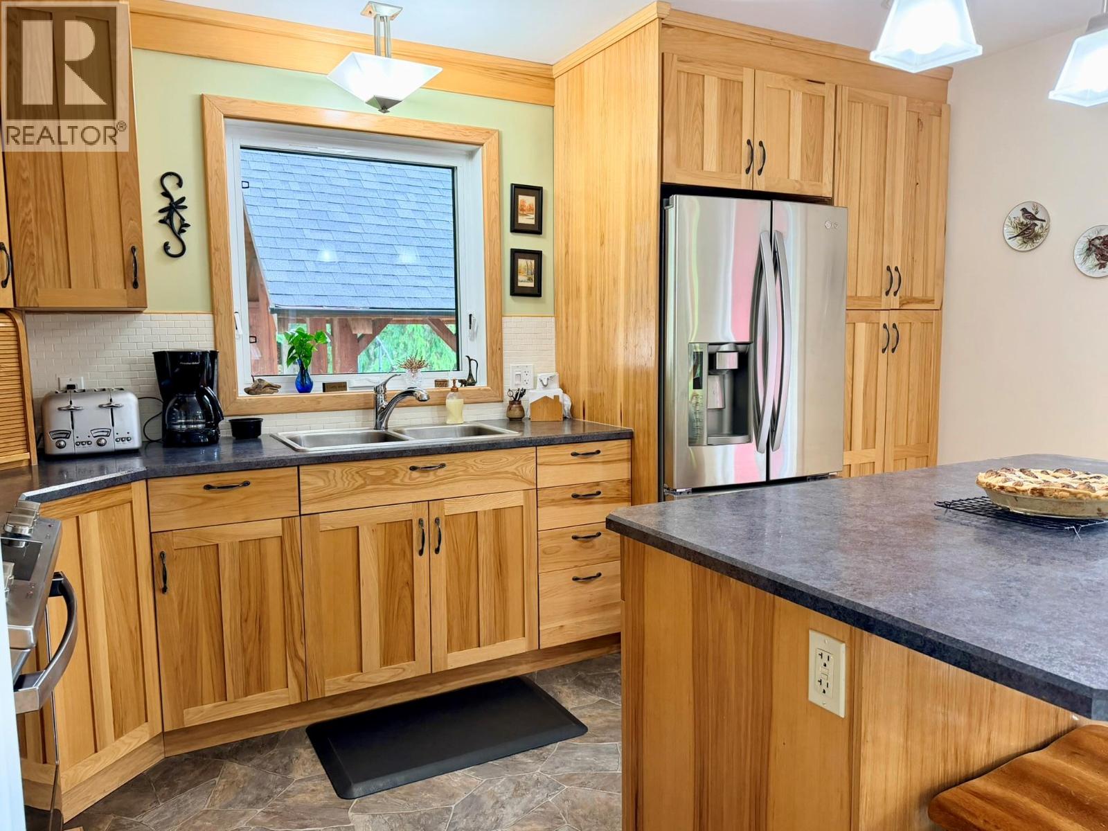 13643 Mountain Shores Road N - 36