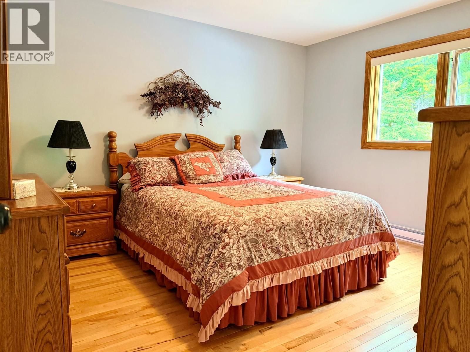 13643 Mountain Shores Road N - 34