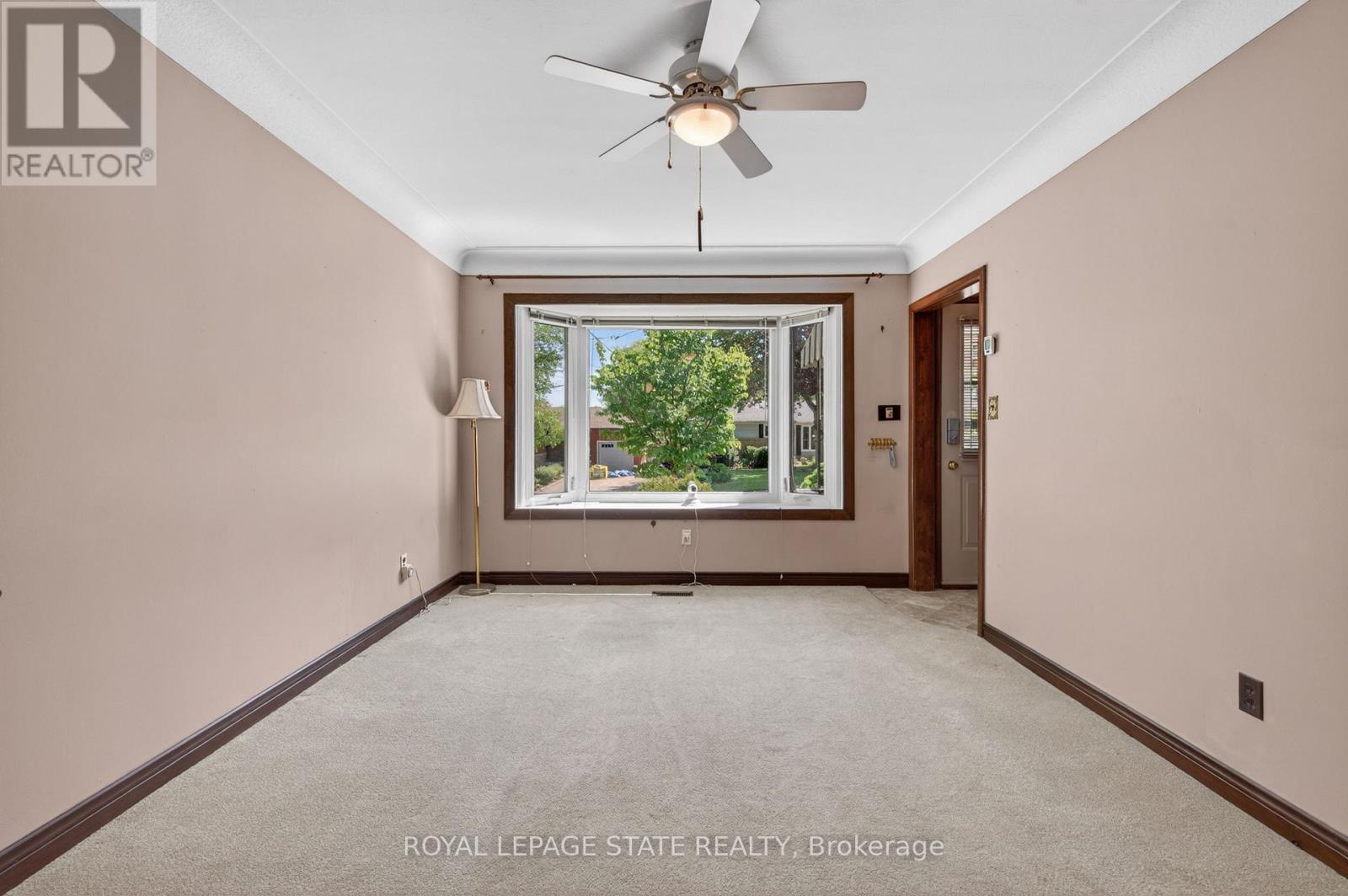 16 BRODICK STREET - 11
