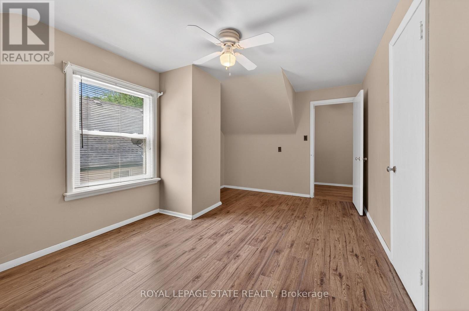 16 BRODICK STREET - 24