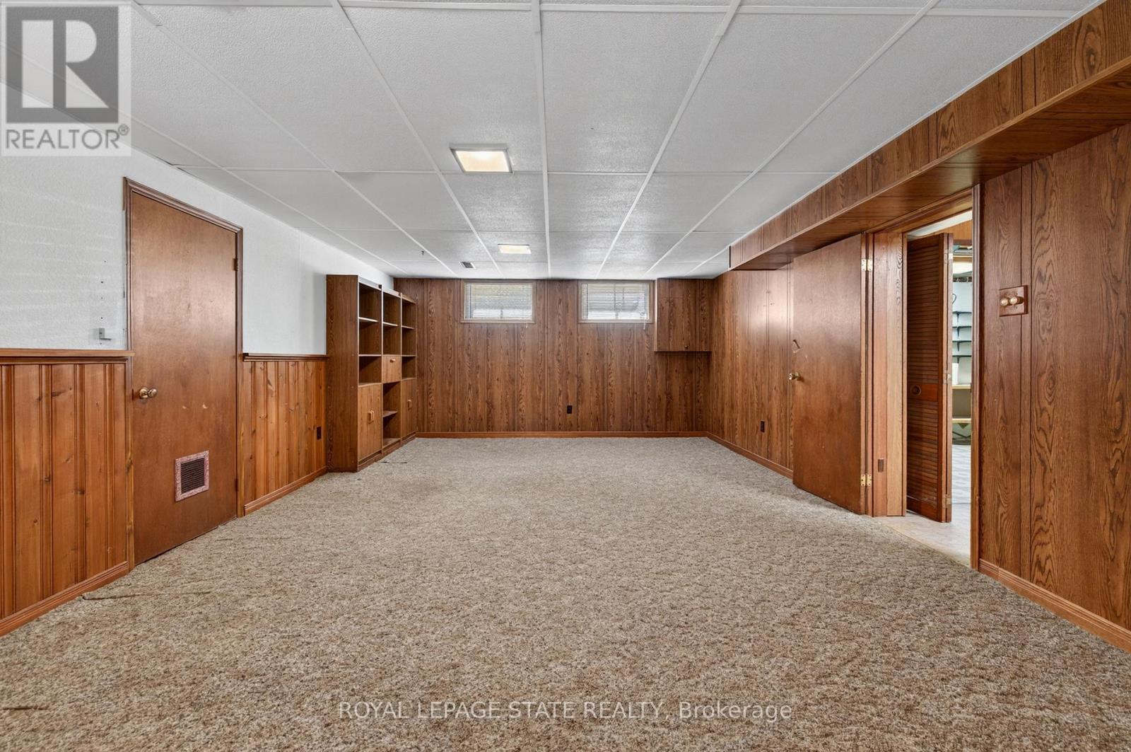 16 BRODICK STREET - 30