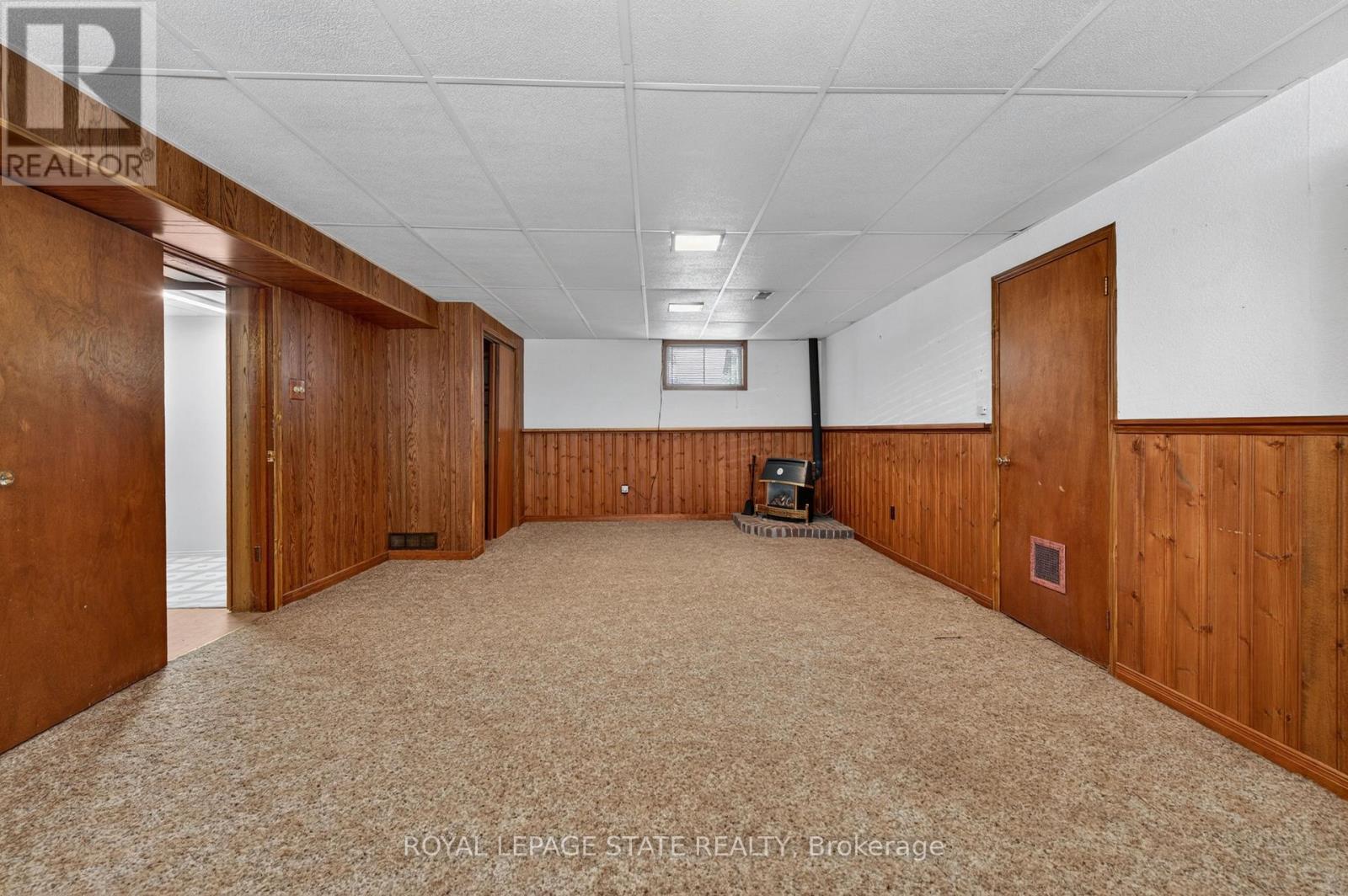 16 BRODICK STREET - 31