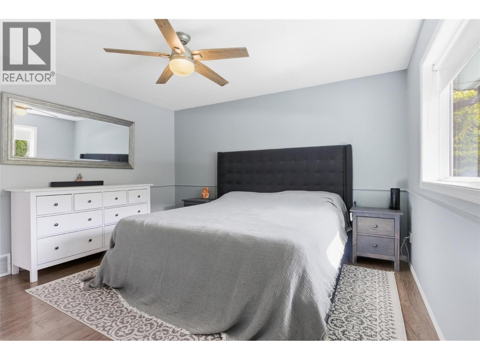 1229 VISTA HEIGHTS Drive - 16