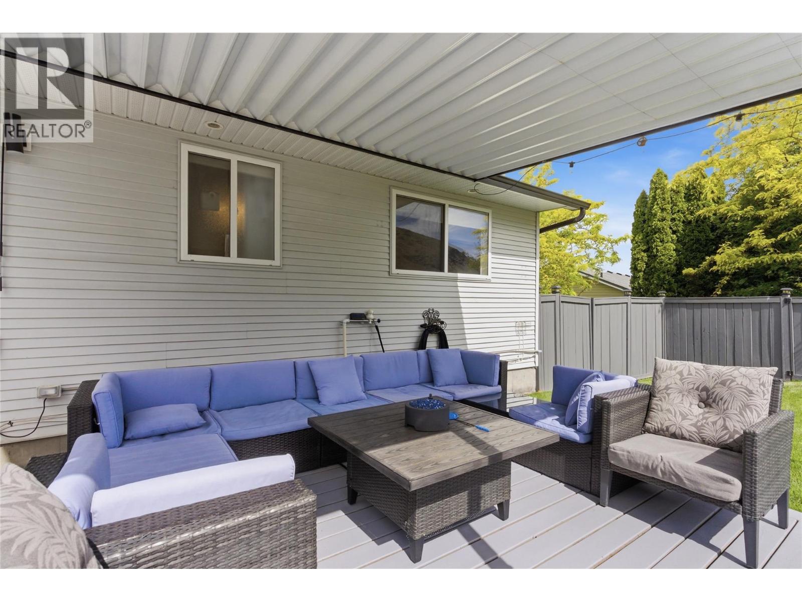 1229 VISTA HEIGHTS Drive - 32