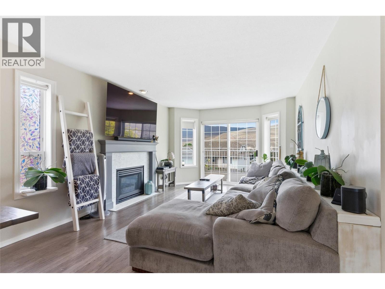 1229 VISTA HEIGHTS Drive - 13